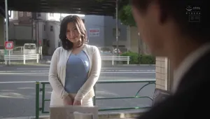 Người chồng yếu không làm lên đỉnh, bà xã lên mạng tìm trai trẻ xoạc khỏe